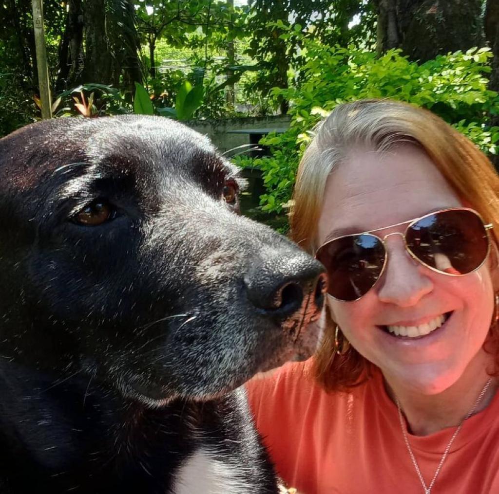 Profa. Ana Raquel Gomes Faria